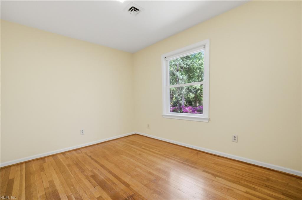 34 Laurel Wood Road Newport News VA 23602