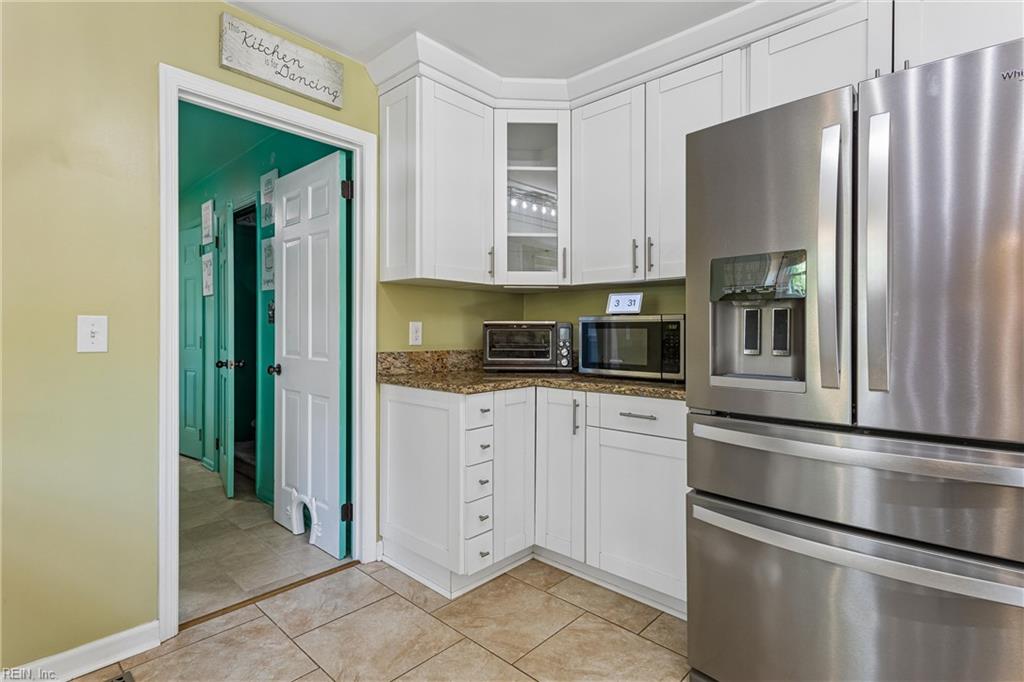 101 Azalea Drive Yorktown VA 23692