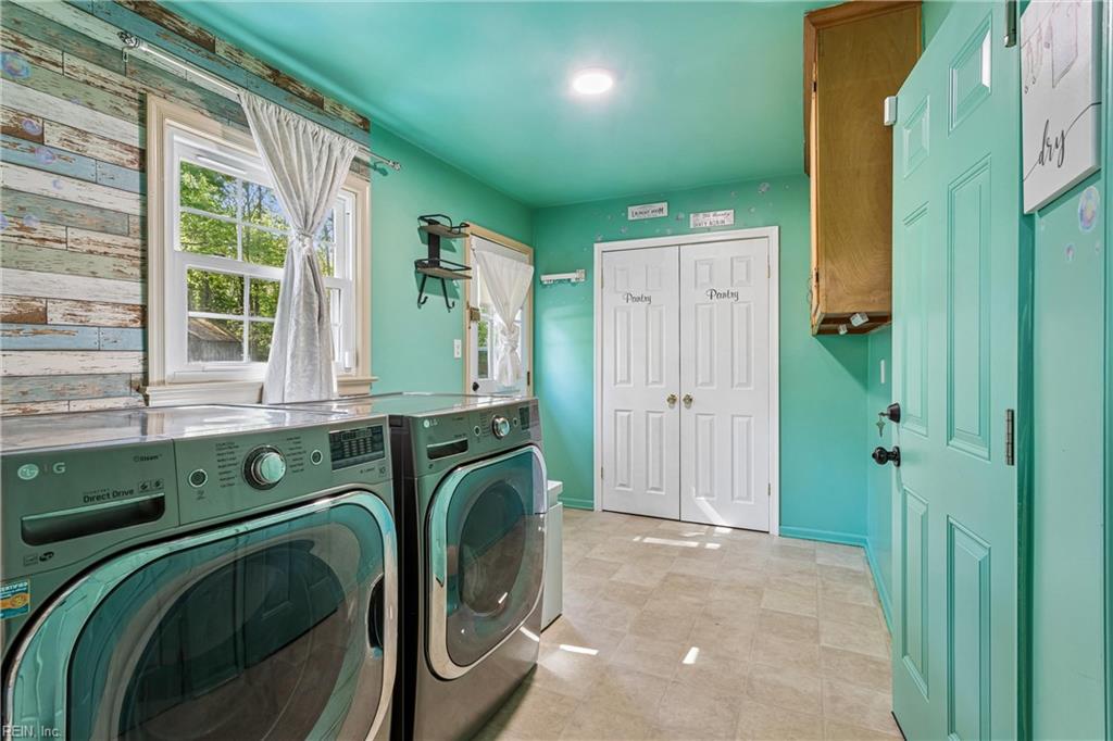 101 Azalea Drive Yorktown VA 23692