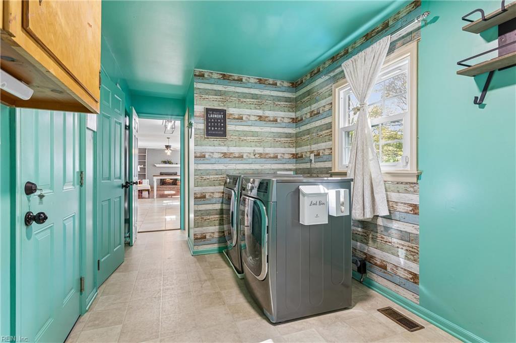 101 Azalea Drive Yorktown VA 23692