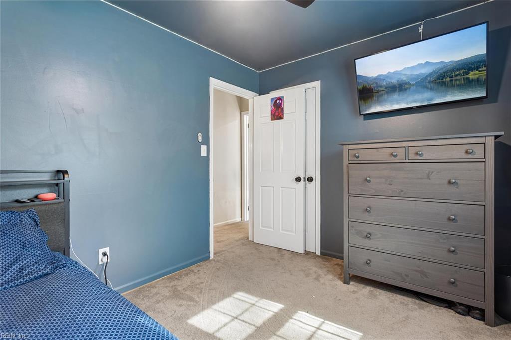 101 Azalea Drive Yorktown VA 23692