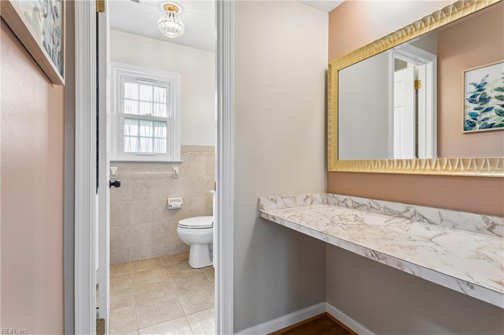 101 Azalea Drive Yorktown VA 23692