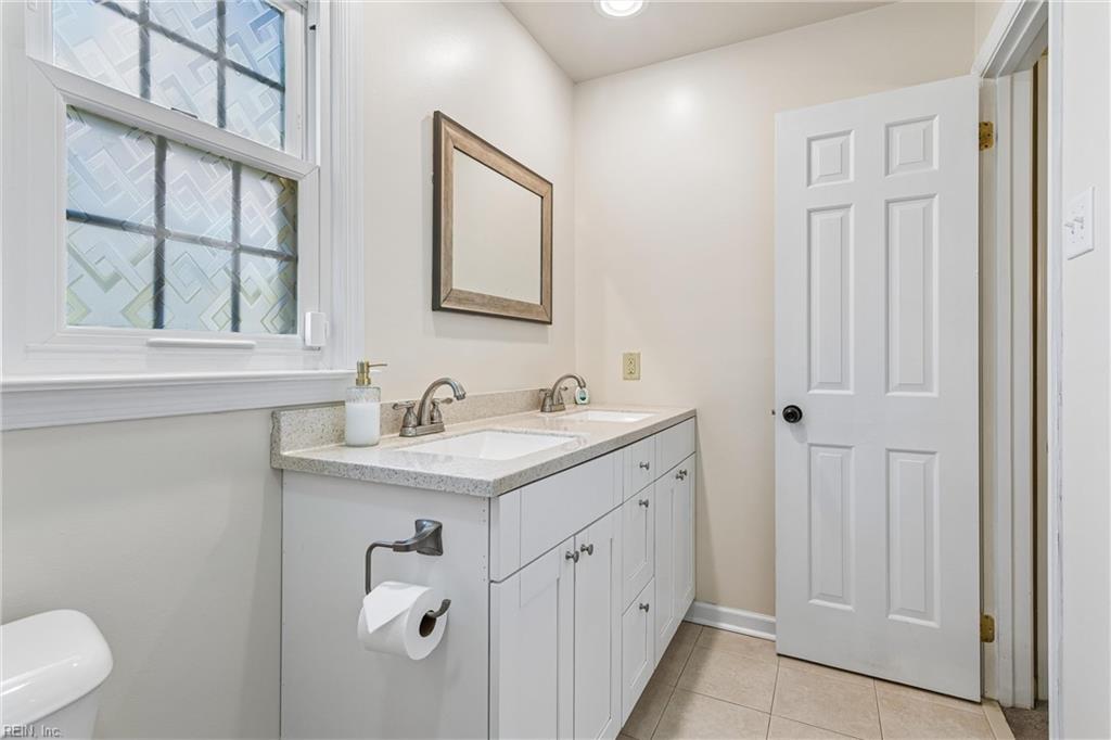 101 Azalea Drive Yorktown VA 23692