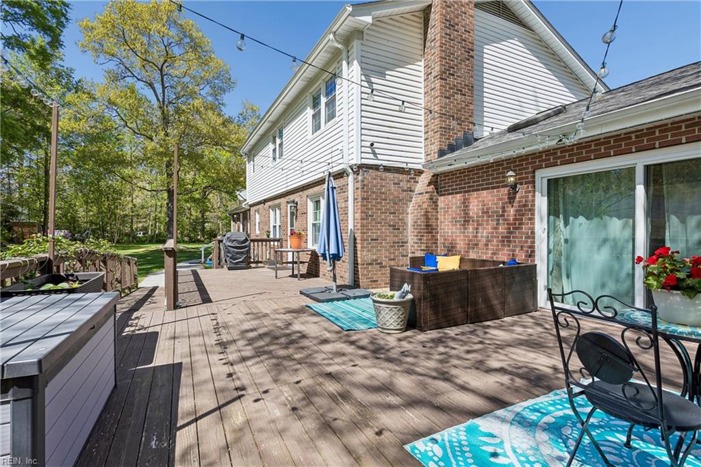 101 Azalea Drive Yorktown VA 23692