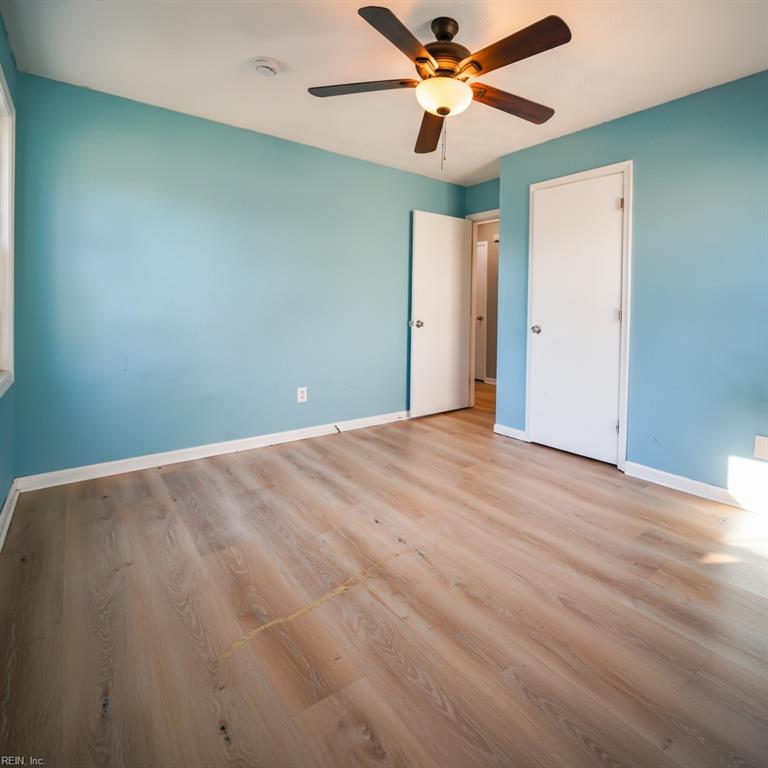 906 Harpersville Road Newport News VA 23601