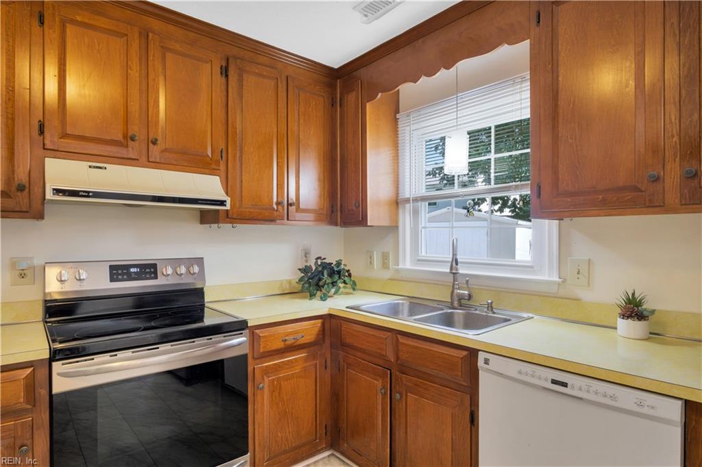 106 Deep Water Cove Newport News VA 23606