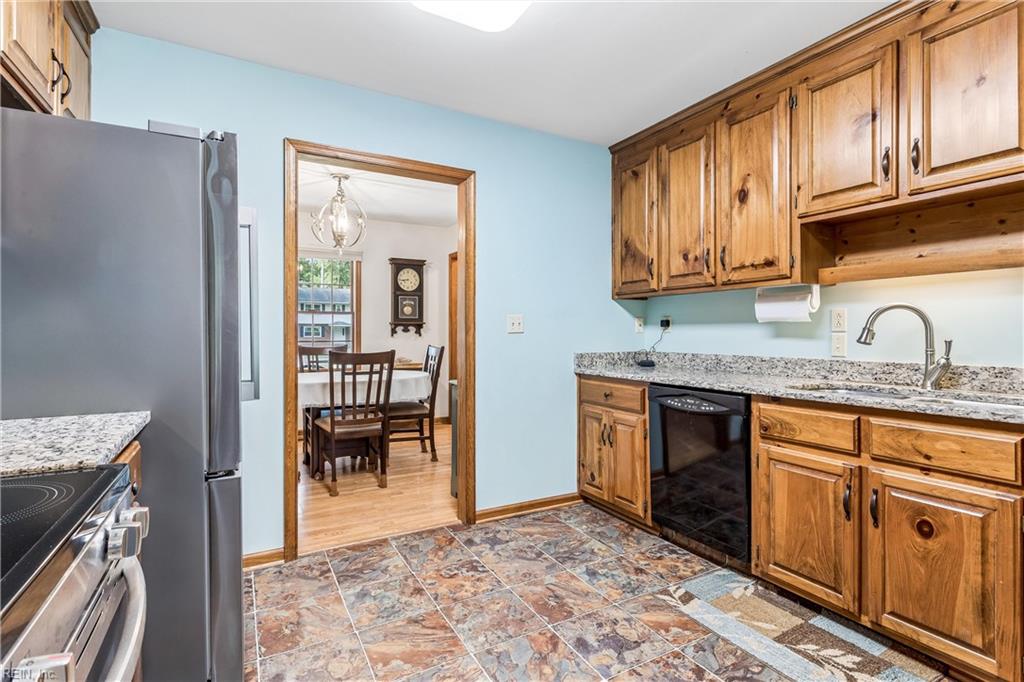 400 Meadowfield Road Yorktown VA 23692