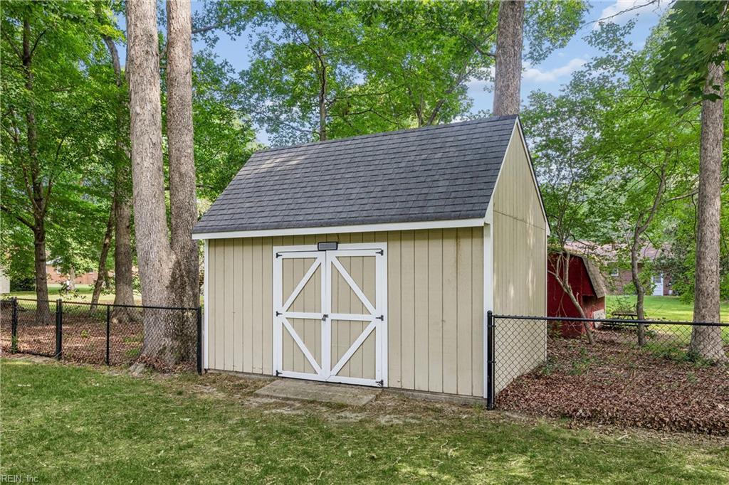 400 Meadowfield Road Yorktown VA 23692