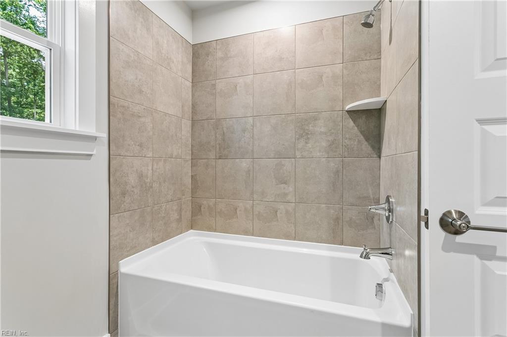 401 Heavens Way Yorktown VA 23693