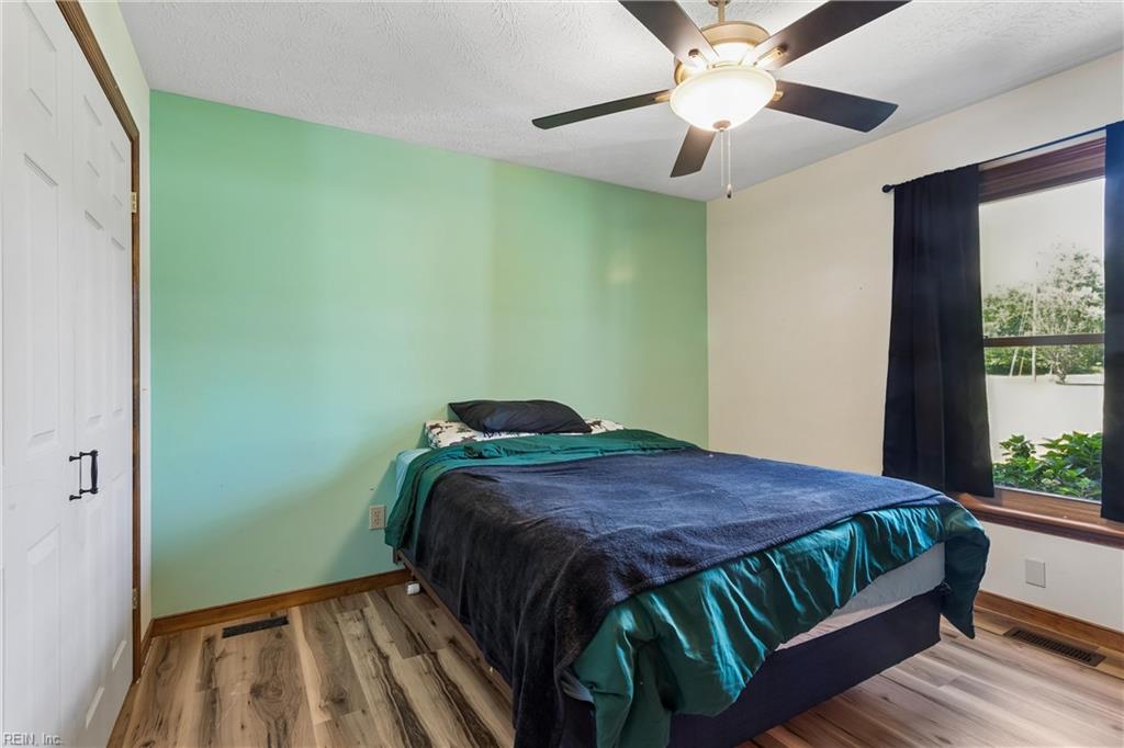 5786 Booker Lane Gloucester VA 23061