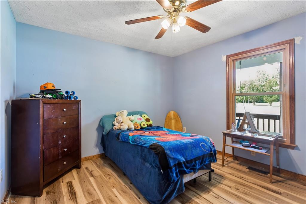 5786 Booker Lane Gloucester VA 23061