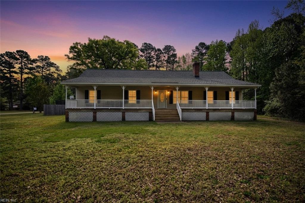 12127 Elizabeth Curtis Lane Gloucester VA 23061