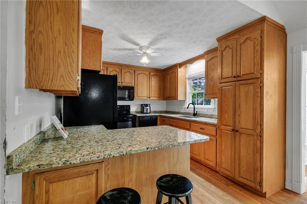 12127 Elizabeth Curtis Lane Gloucester VA 23061