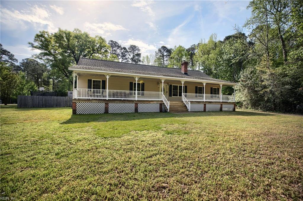 12127 Elizabeth Curtis Lane Gloucester VA 23061