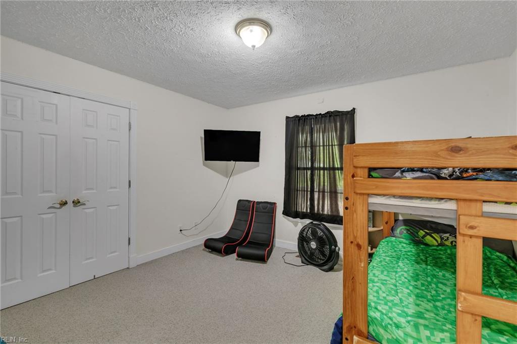 12127 Elizabeth Curtis Lane Gloucester VA 23061