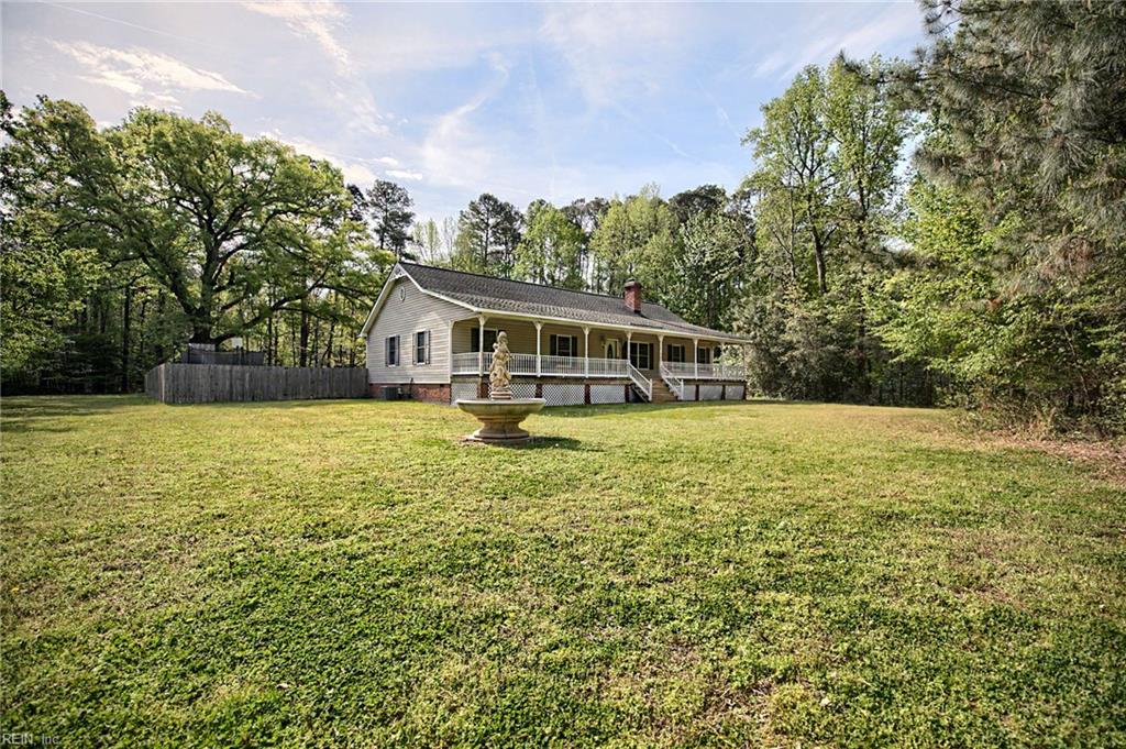 12127 Elizabeth Curtis Lane Gloucester VA 23061