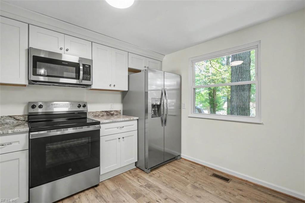 87 Stanley Drive Newport News VA 23608