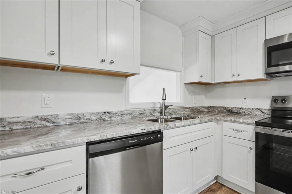 87 Stanley Drive Newport News VA 23608