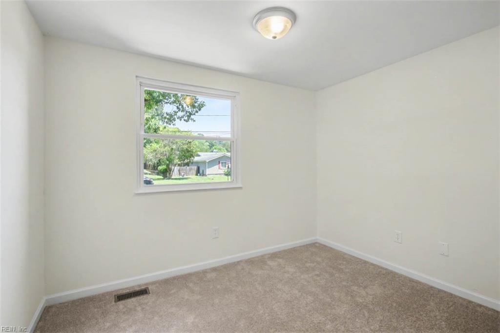 87 Stanley Drive Newport News VA 23608
