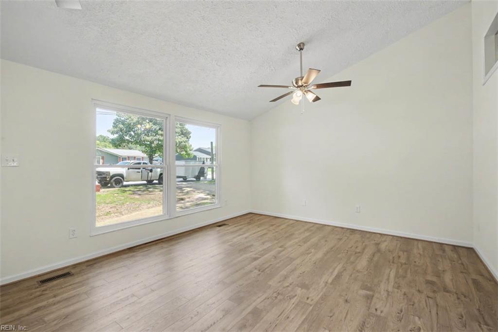 87 Stanley Drive Newport News VA 23608