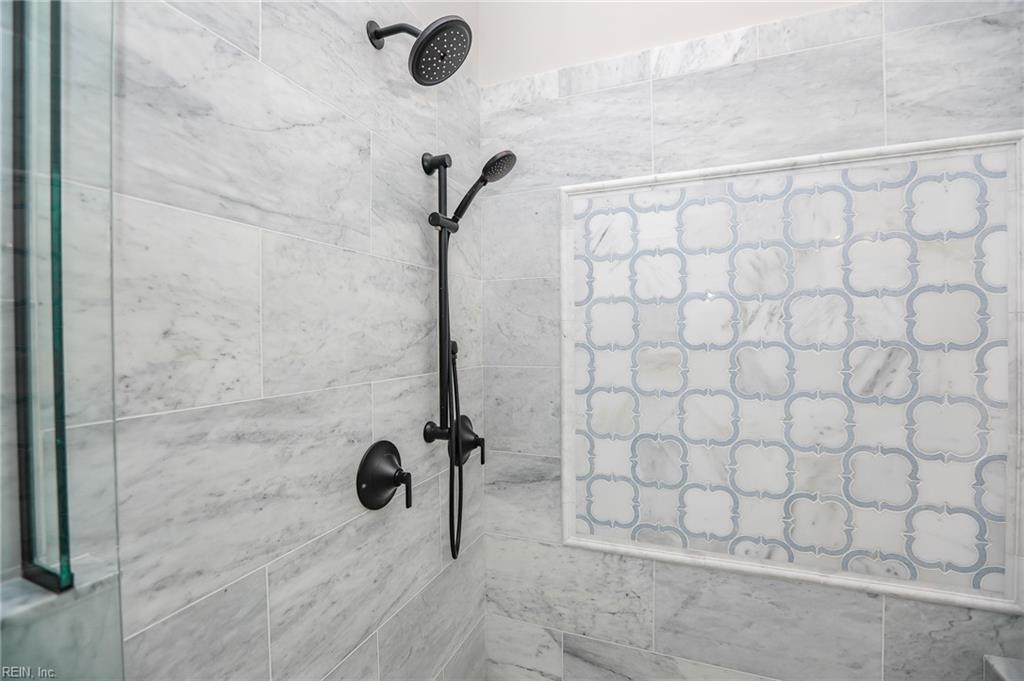 132 Breezy Point Drive Yorktown VA 23692