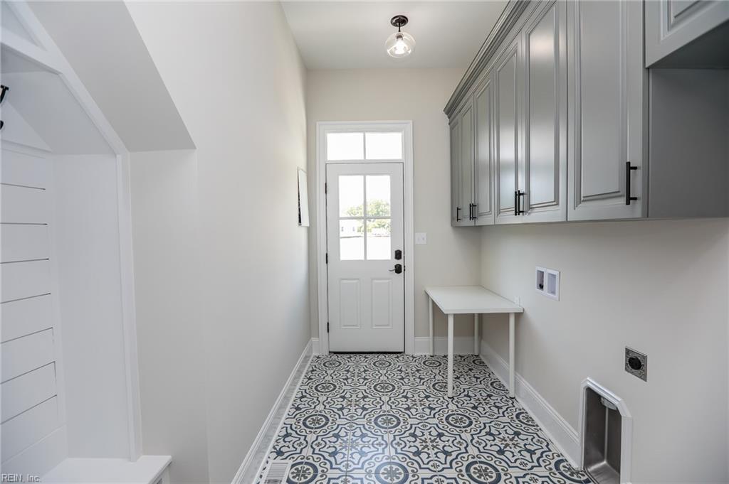 132 Breezy Point Drive Yorktown VA 23692