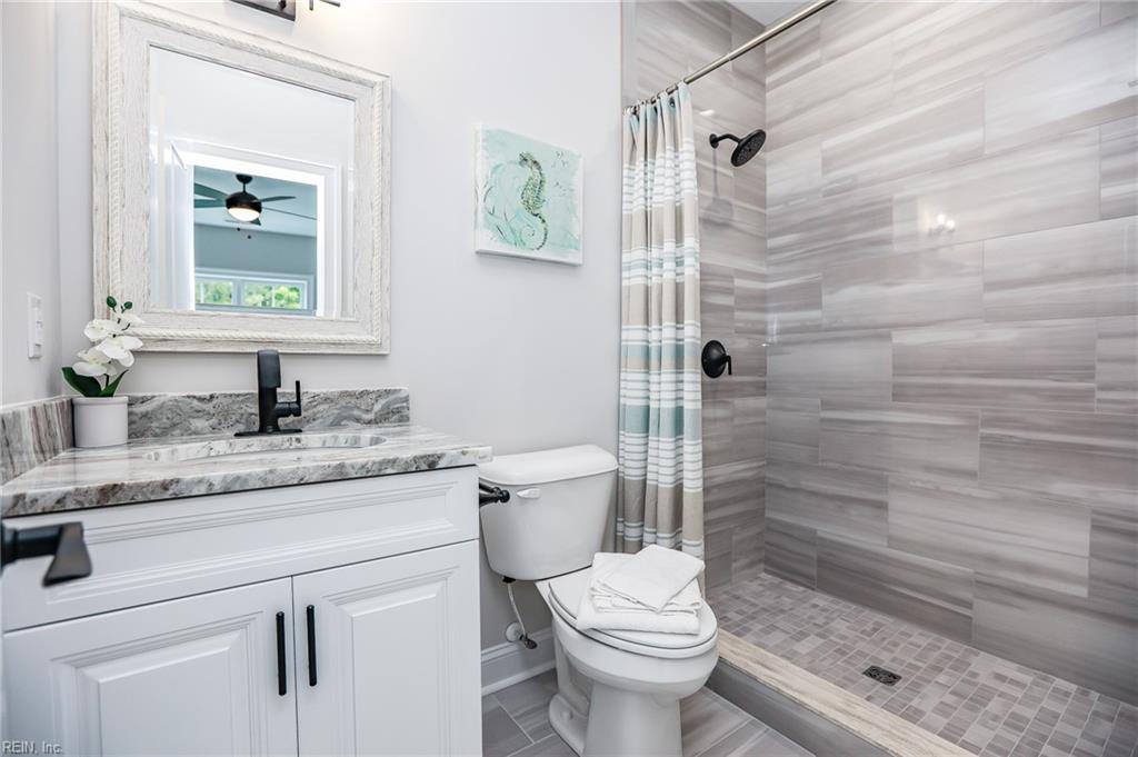 132 Breezy Point Drive Yorktown VA 23692