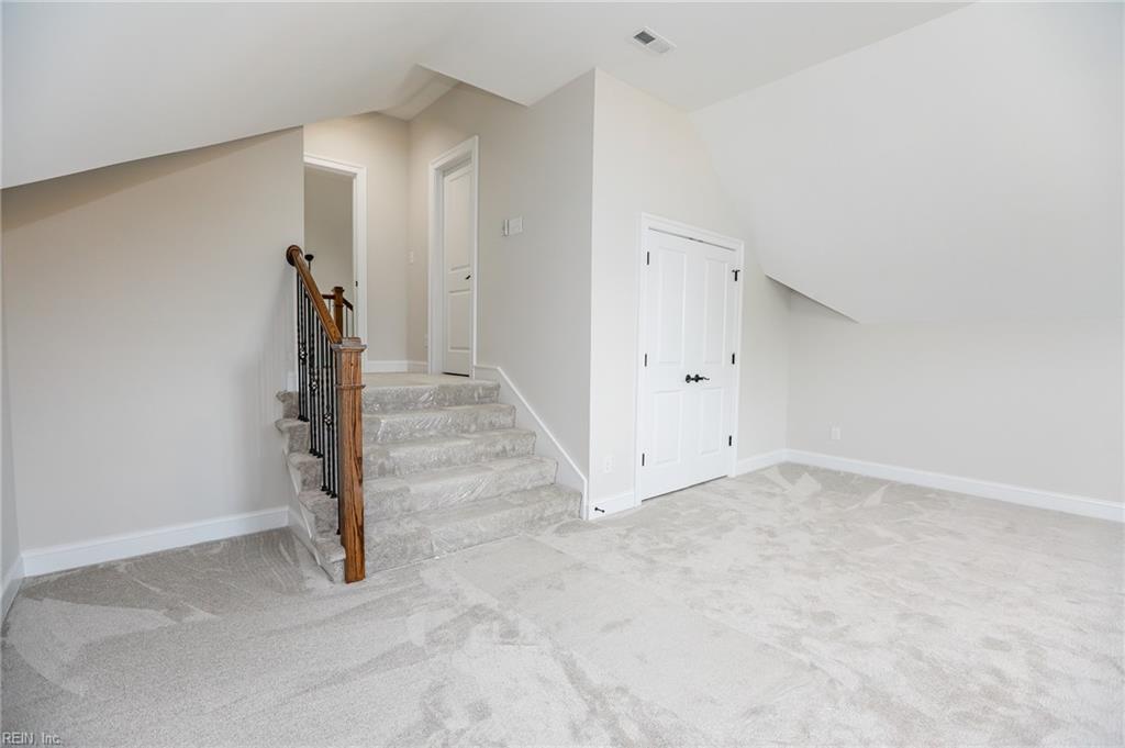 132 Breezy Point Drive Yorktown VA 23692