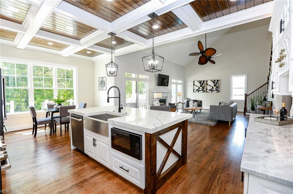 132 Breezy Point Drive Yorktown VA 23692