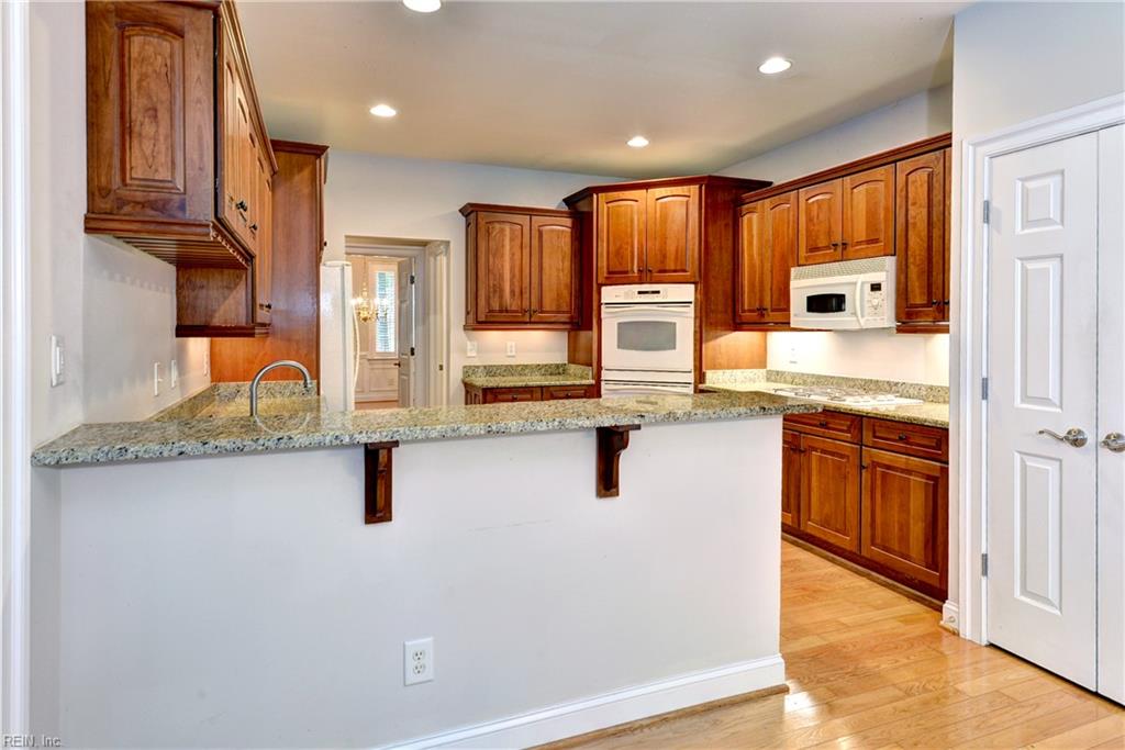 305 Par Drive Williamsburg VA 23188