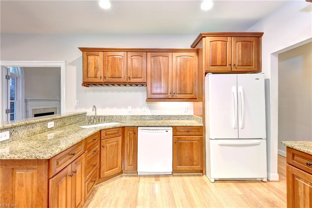 305 Par Drive Williamsburg VA 23188