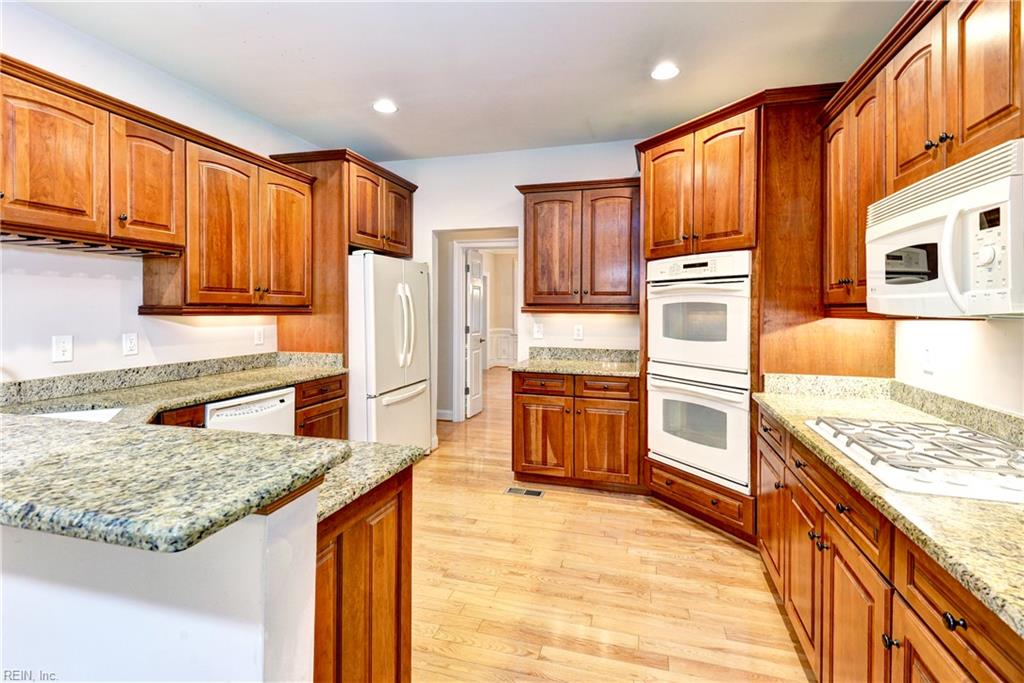 305 Par Drive Williamsburg VA 23188