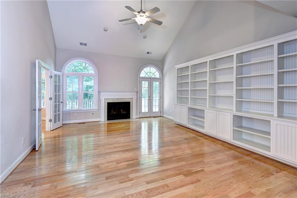 305 Par Drive Williamsburg VA 23188