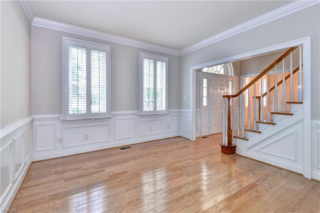 305 Par Drive Williamsburg VA 23188