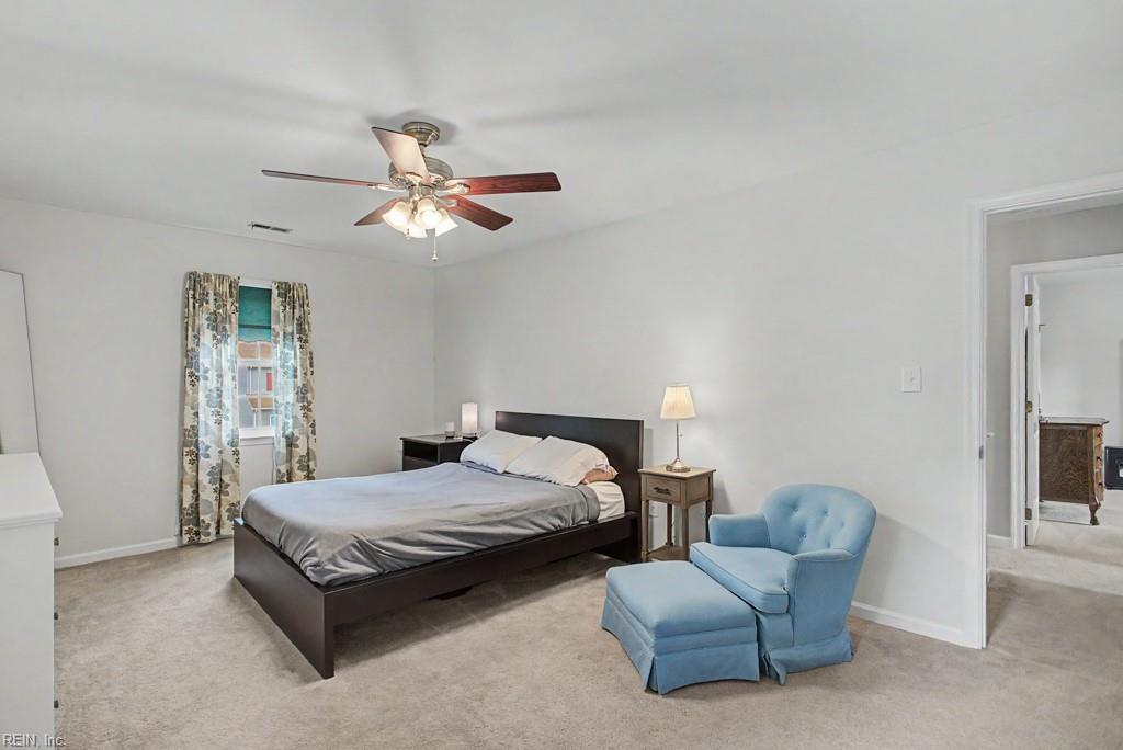 735 Leonard Lane Newport News VA 23601