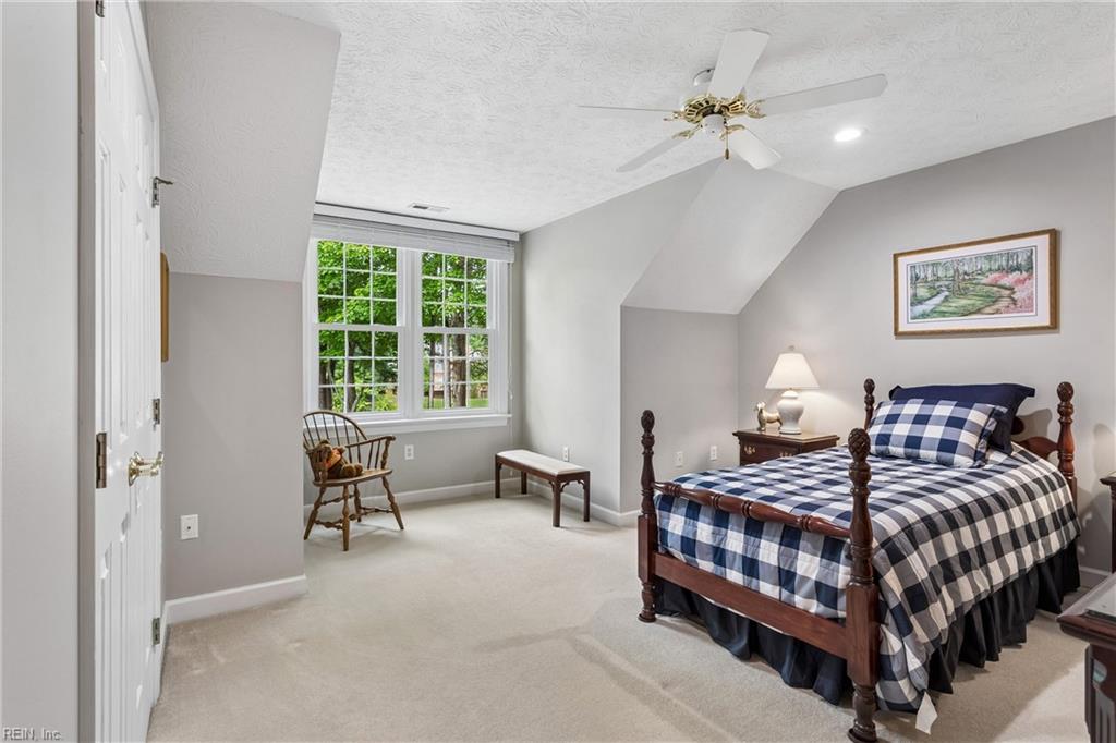 121 Blacklake Williamsburg VA 23188