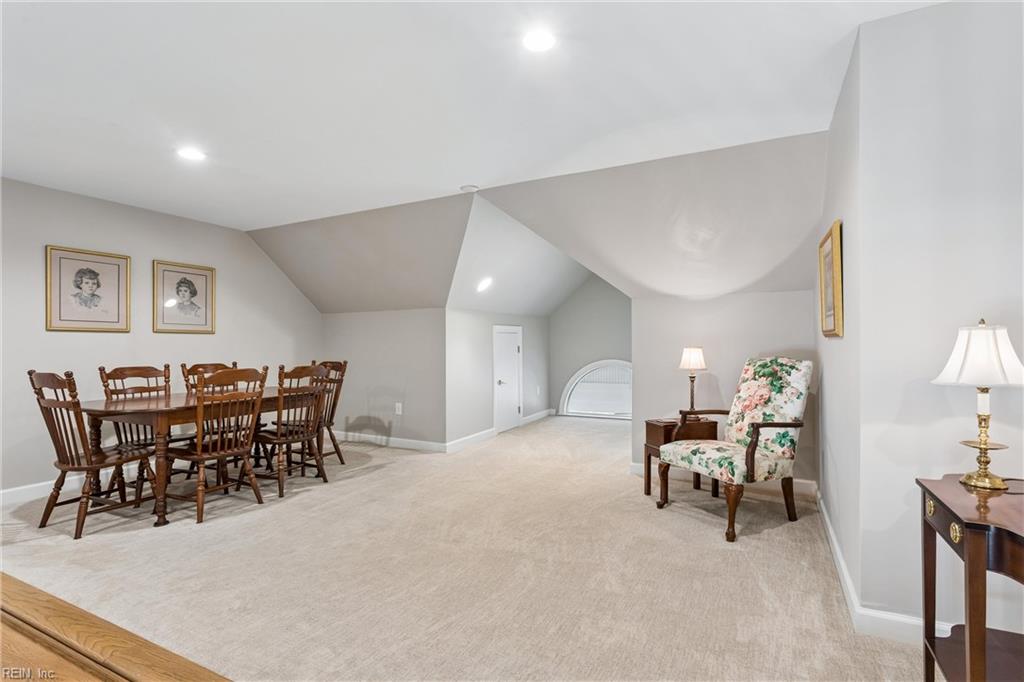 121 Blacklake Williamsburg VA 23188