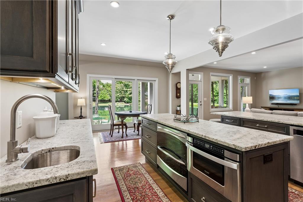 121 Blacklake Williamsburg VA 23188