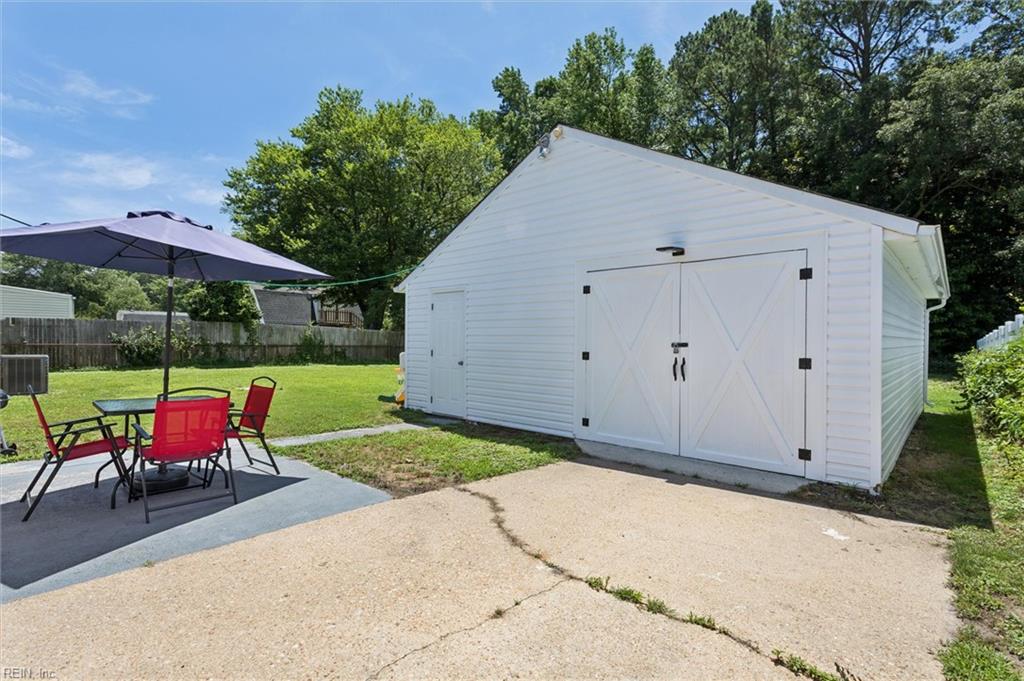 125 Woods Road Newport News VA 23601