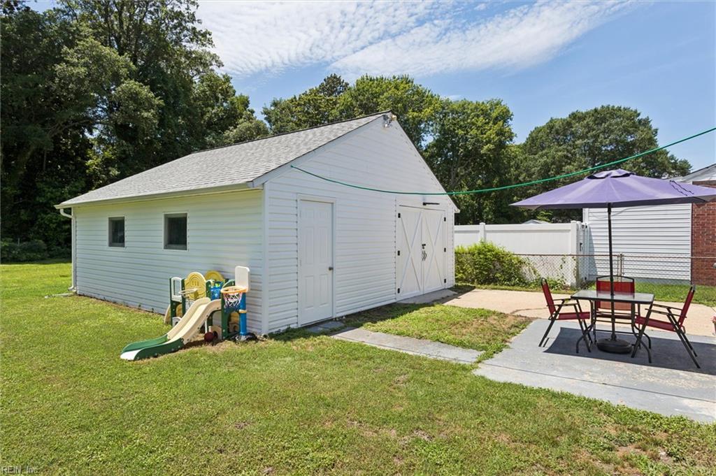 125 Woods Road Newport News VA 23601