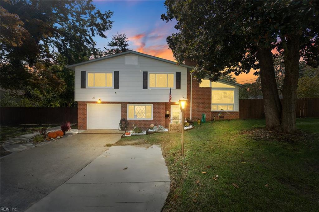 16 Warren Drive Newport News VA 23608