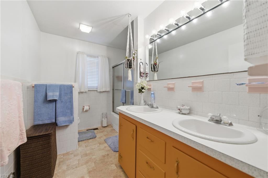 914 North Avenue Newport News VA 23605