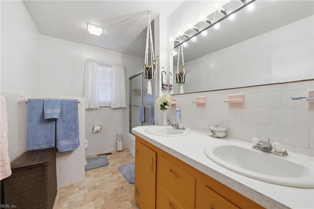 914 North Avenue Newport News VA 23605