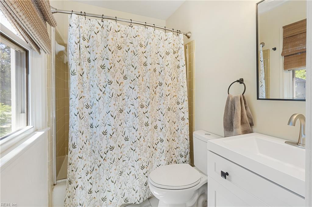 380 Belgrave Road Newport News VA 23602
