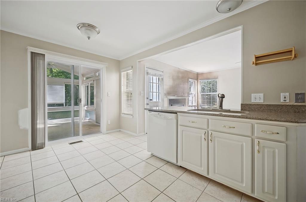 68 Sweetbriar Drive Newport News VA 23606
