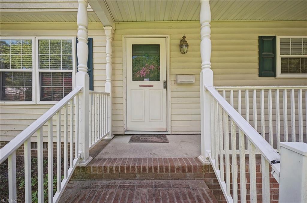 68 Sweetbriar Drive Newport News VA 23606