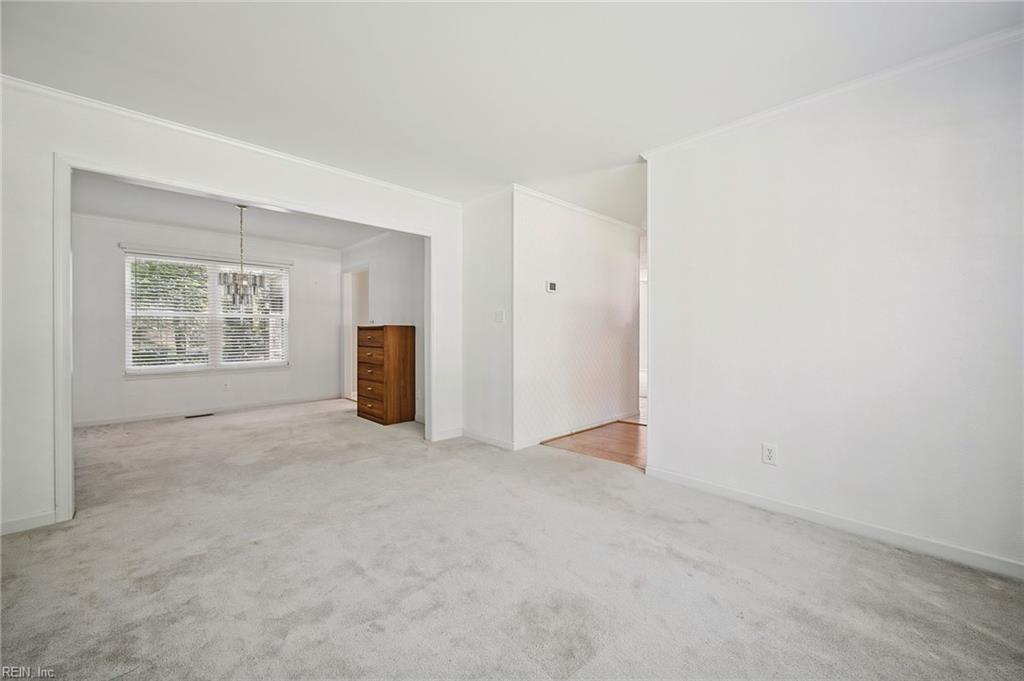 68 Sweetbriar Drive Newport News VA 23606