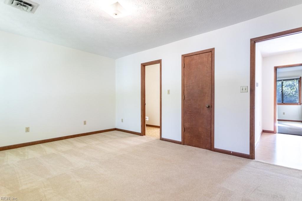 110 Hailsham Place Yorktown VA 23692