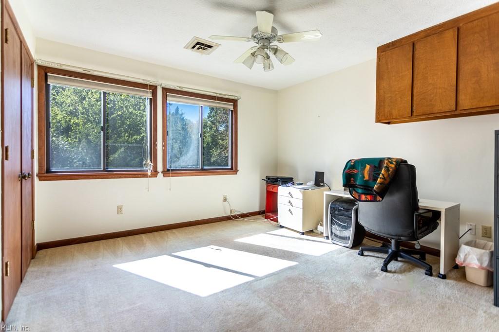 110 Hailsham Place Yorktown VA 23692