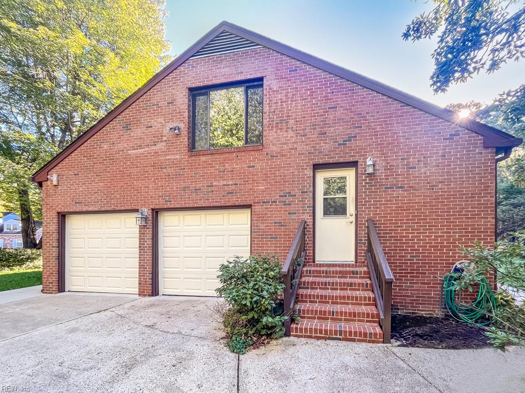 110 Hailsham Place Yorktown VA 23692